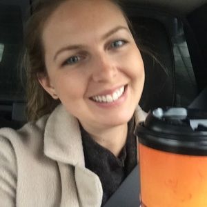 Meet your Posher, Alison